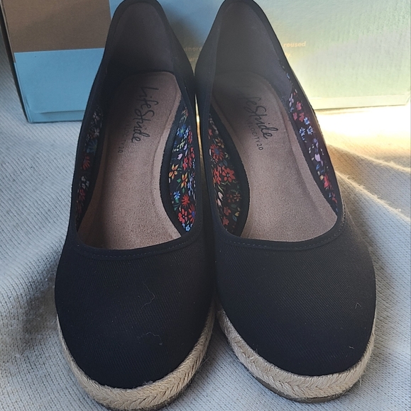 LifeStride Karma black wedges size 9.5 - Picture 5 of 7